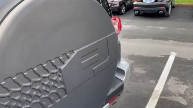 SOLD 2008 Toyota FJ Cruiser with 20" Rims смотреть онлайн
