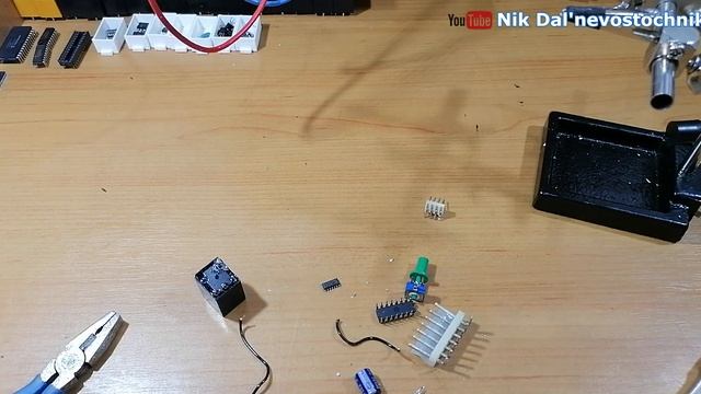 Добываем радиодетали из автосигнализации SOBR 100.1 смотреть онлайн