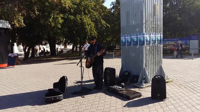 "Очередь за хлебом" песня А.Я. Розенбаума в исполнении А. Московкина смотреть онлайн