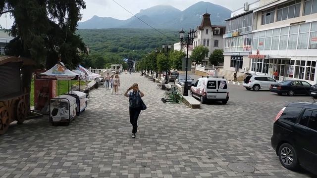 ЖЕЛЕЗНОВОДСК. ЦЕНТР КУРОРТА смотреть онлайн