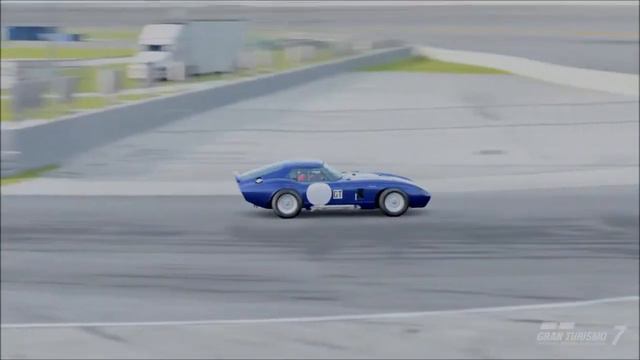 Gran Turismo 7 - Shelby Cobra Daytona Coupe '64 смотреть онлайн