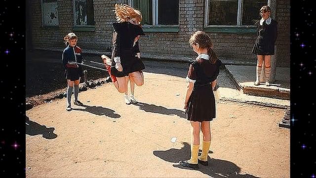 Детство за углом .Душевная песня! смотреть онлайн