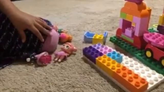 LOL + LEGO Friends смотреть онлайн