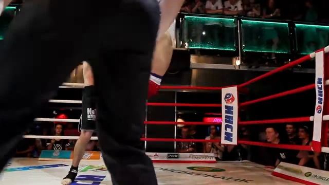 Профессиональные бои по кикбоксингу К-1 (Борискин С. vs Зеленецкий Д.) смотреть онлайн