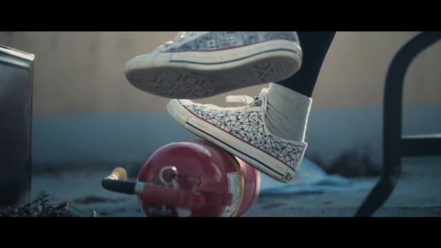 I Have a Date with Spring - trailer | IFFR 2018 смотреть онлайн