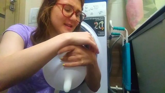 Дарья Кожанова. Эксперимент. Максимальный размер латексной перчатки. Надувание перчатки. смотреть онлайн