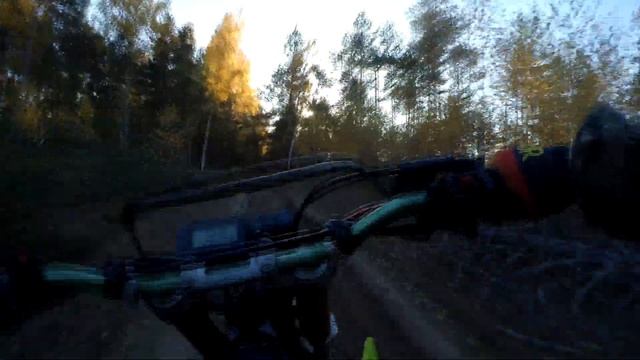 Kawasaki klx 250 SF смотреть онлайн