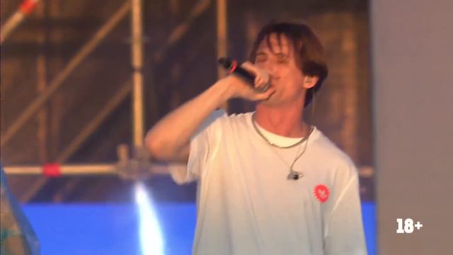 ХЛЕБ - КУРТОЧКА STONE ISLAND | VK FEST 2019 смотреть онлайн