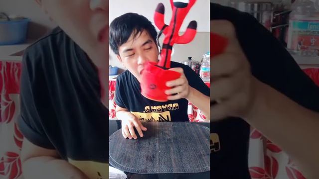 Amazing squid game Dancing Cactus смотреть онлайн