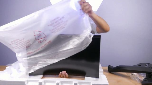 Aorus CV27F Tactical Monitor (unboxing) смотреть онлайн
