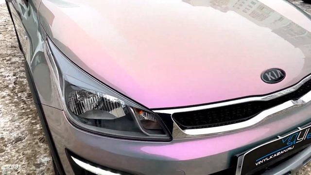 Оклейка кузова Kia Rio X-Line виниловой плёнкой розово-серого оттенка смотреть онлайн
