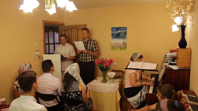 Вот Божий Сын льёт кровь Свою на Голгофе. Дуэт братьев смотреть онлайн