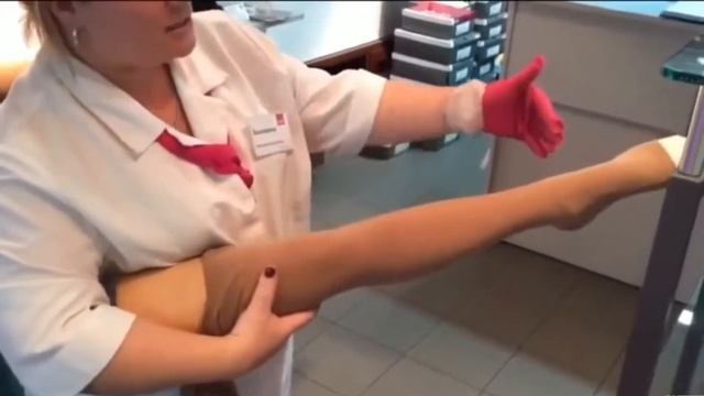 Компрессионный чулок с застежкой на талии. смотреть онлайн