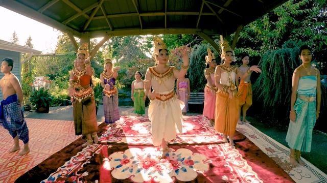 Classical Dance in Cambodia: Apsara Dance, Robam Chuon Por, Blessing Dance смотреть онлайн