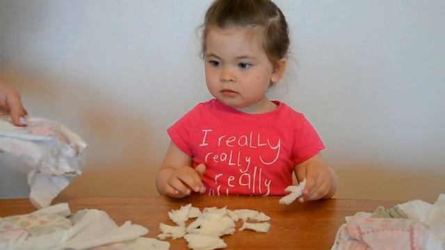 ✿ИЗ ЧЕГО СДЕЛАНЫ ПАМПЕРСЫ? МЫ РАЗРЕЗАЛИ ПАМПЕРСЫ и УВИДЕЛИ ТАМ......ДЖЕЛЛИ БАФФ ИЗ ПАМПЕРСА