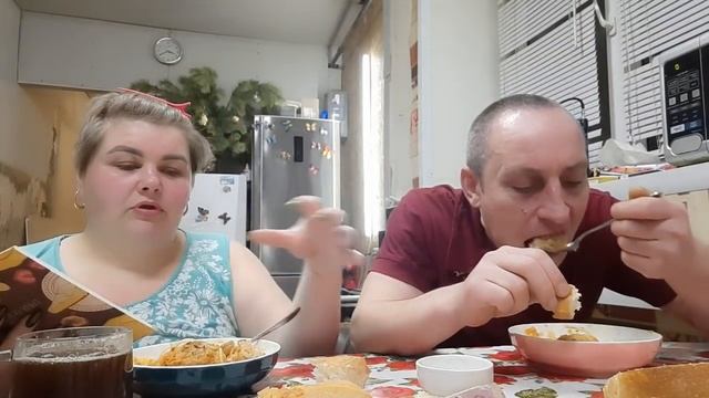 Тефтели спагетти, подготовка к новому году меню смотреть онлайн