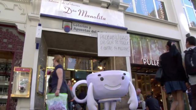 'Café bajón', de Tiempo BBDO para Orbit White смотреть онлайн