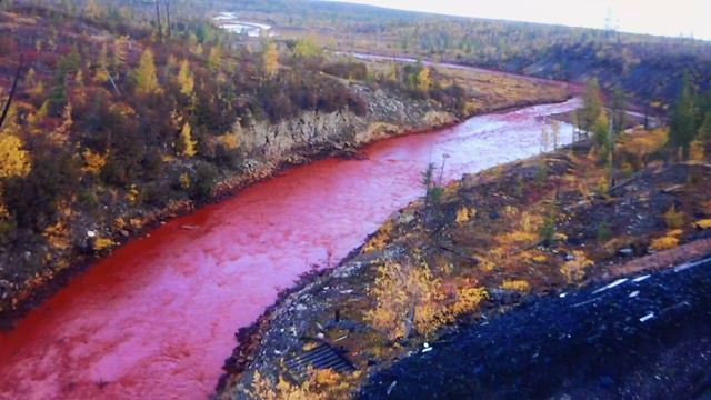 Trend Update: Blood Red Daldykan River, Norilsk, Russia, September 2016 смотреть онлайн