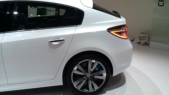 Chevrolet Cruze Hatchback - PARIS MOTORSHOW 2010