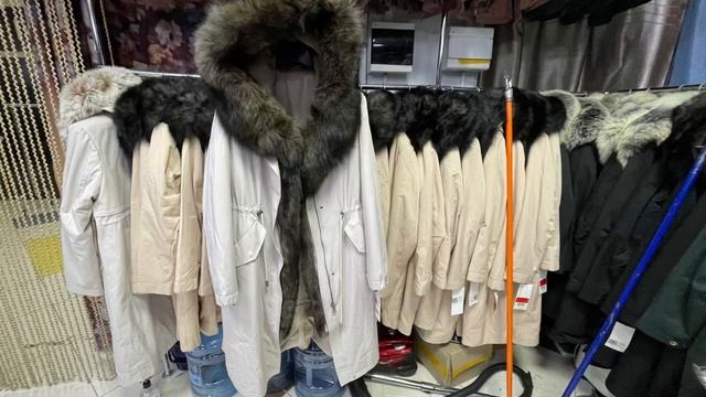 Отшили женские меховые парки на кролике с песцом Шубы в Дубне Меховой на Тверской смотреть онлайн
