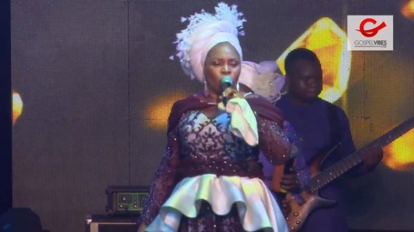 Tope Alabi at  PRAISE THE ALMIGHTY 2019 (THIS IS PROPHETIC)