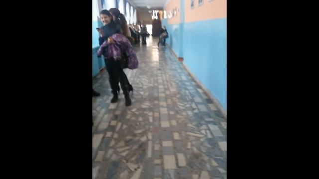 ЕСЛИ НЕЧЕМ ЗАНЯТЬСЯ УСТРОЙТЕ ГОНКИ НА ПАРТАХ смотреть онлайн