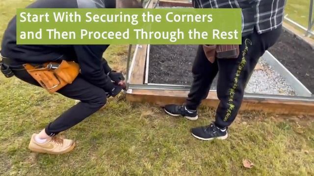 Greenhouse Installation On A Wooden Base – Sungrow 2021 – Planta Greenhouses