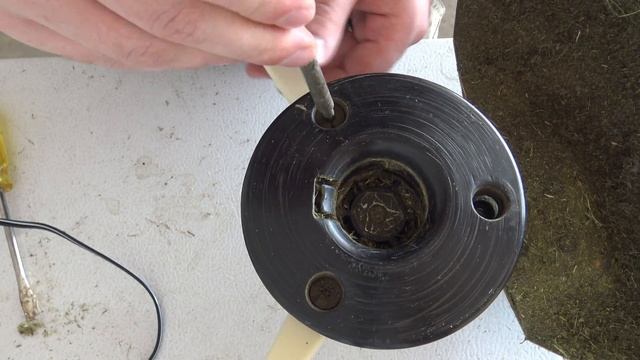 STIHL Polycut 20-3 - Blade Change With STIHL CF3 Pro Line TUTORIAL смотреть онлайн