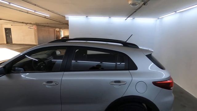 Kia Rio IV X-Line 1.4 MT (100 л.с.) 2018 смотреть онлайн