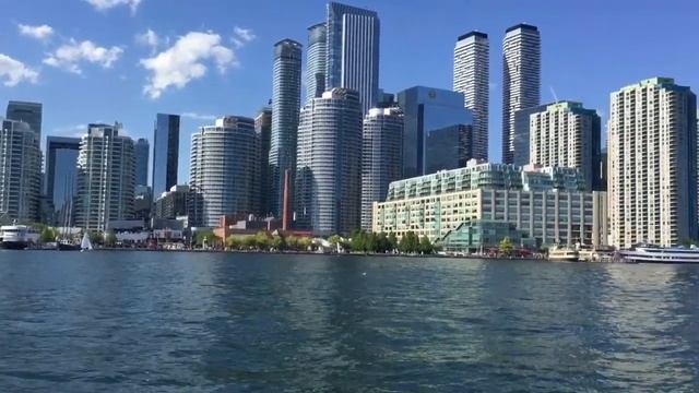 Toronto Islands by water Taxi смотреть онлайн