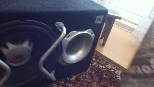 Сабвуфер JBL GT5 и газета риа прикол смотреть онлайн