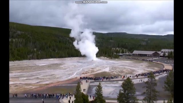 Yellowstone Supervolcano: Old Faithful time lapse - Извержение гейзеров: Супервулкане Йеллоустон смотреть онлайн