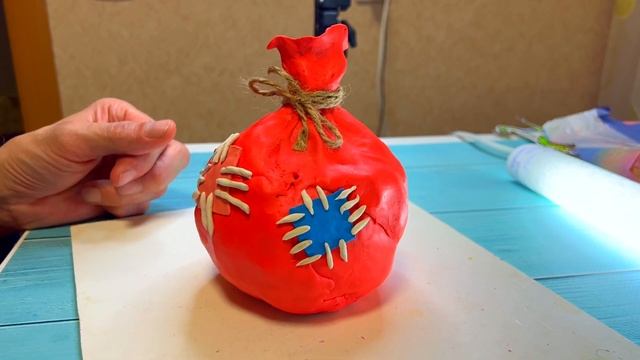 Мешок с Подарками от Деда Мороза | Как Слепить из Пластилина смотреть онлайн