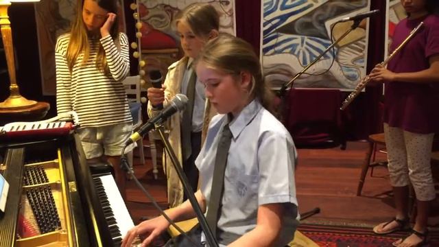 Summertime with flute and violin смотреть онлайн