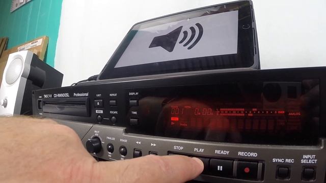 How to record a CD on the Tascam CD-RW900SL CD-R CD-RW Recorder - How to Use смотреть онлайн
