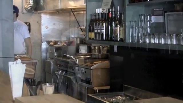 Van Horn Sandwich Shop in Cobble Hill смотреть онлайн