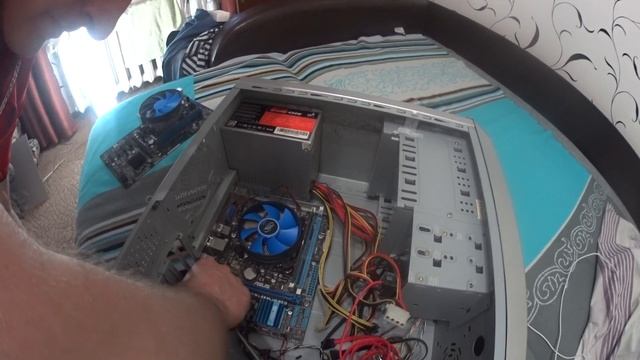 СУПЕР Материнская плата на H81 с процессором Pentium G3260 с Авито за 1500 рублей!!! смотреть онлайн