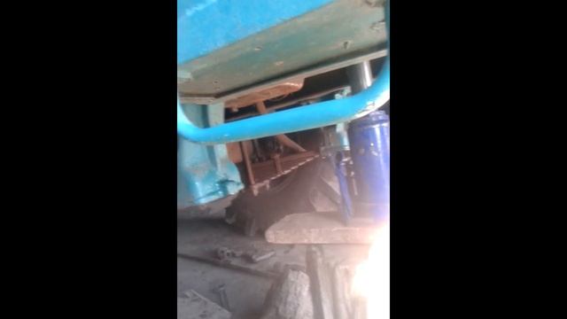 Замена рессоры на Т-150 смотреть онлайн