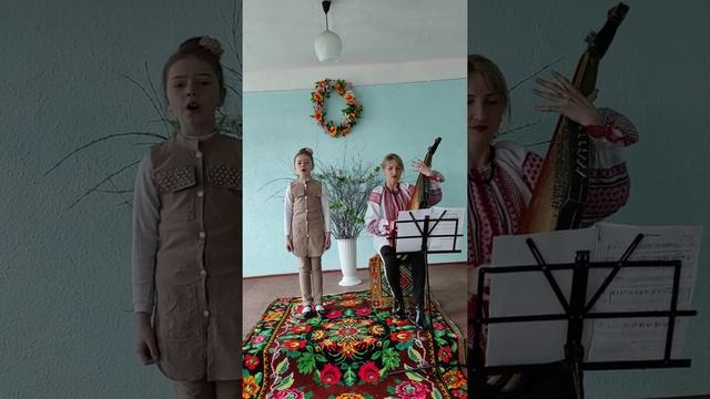 К. Дякун "Пісня про матусю", "Веснянка" смотреть онлайн
