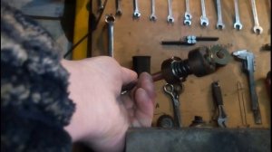 Мопеда Альфа. Про амортизатор. Стоит ли в него лить масло? Проверим!