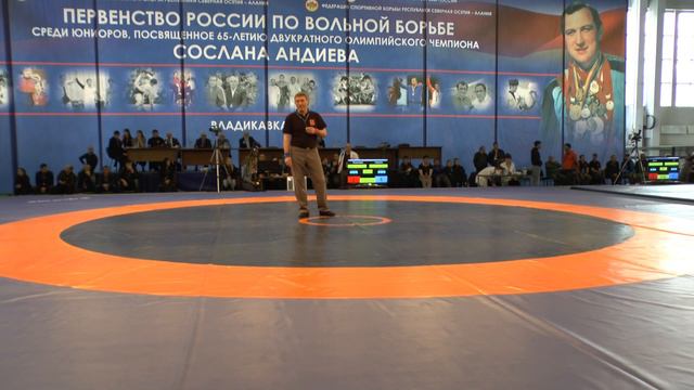 Валиев Эльбрус (Алания) - Джалиев Ахмедхан (Ставрополь) смотреть онлайн