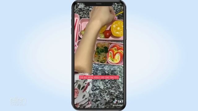 What’s the Most Out-of-the-Box Boxed Lunch? смотреть онлайн