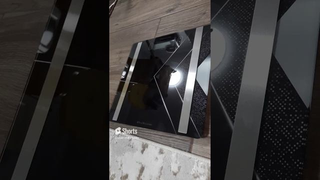 весы из магнита Royal wellfort смотреть онлайн