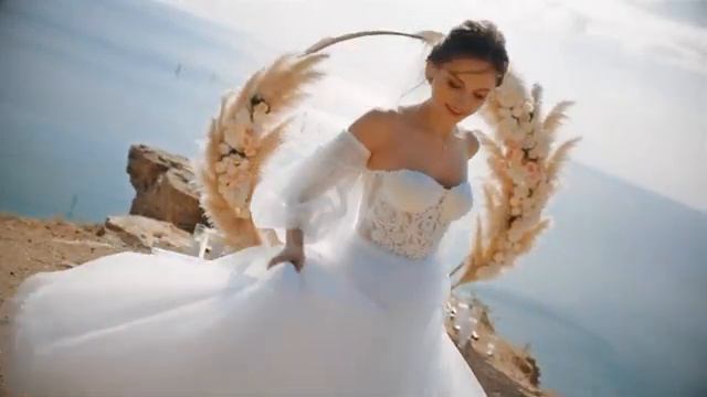 Свадьба для двоих / Trip and love / Яхта, море, ужин смотреть онлайн