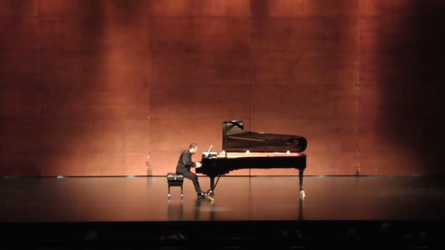 “How Beautiful it is here” Sergei Rachmaninoff “Здесь хорошо» С. Рахманинов смотреть онлайн