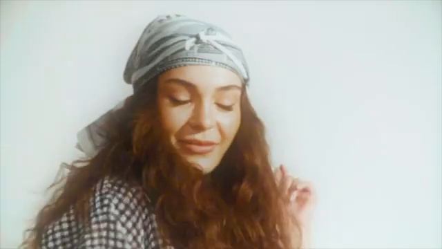 Ebru Shahin Fotosessiya