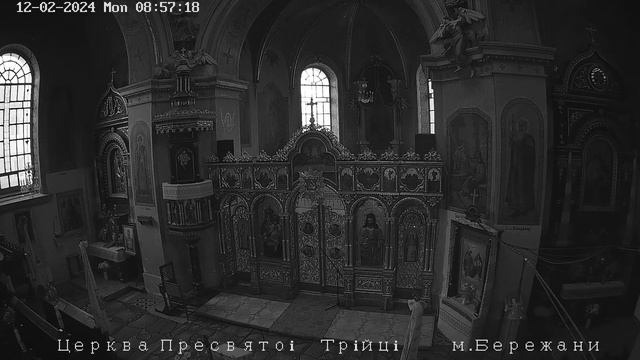 Служба Божа ГКЦ Пресвятої Трійці м. Бережани смотреть онлайн