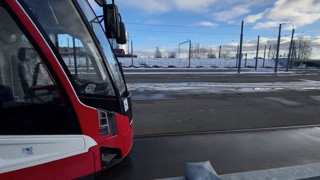 Новинка! Трамвай 71-932 "Невский". Обкатка смотреть онлайн