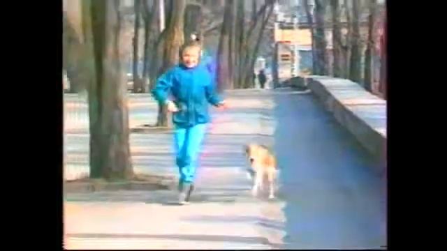 АНЯ. СКРЮЧЕННЫЕ НОЖКИ.wmv смотреть онлайн