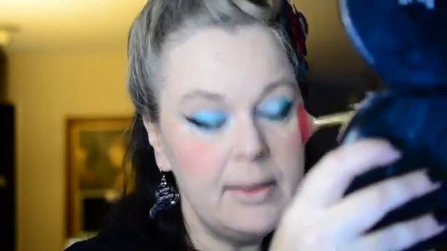 A GGRWM plus Bonus Look with products from the last ZeeSea sale! Including the feline palette, MEOW смотреть онлайн